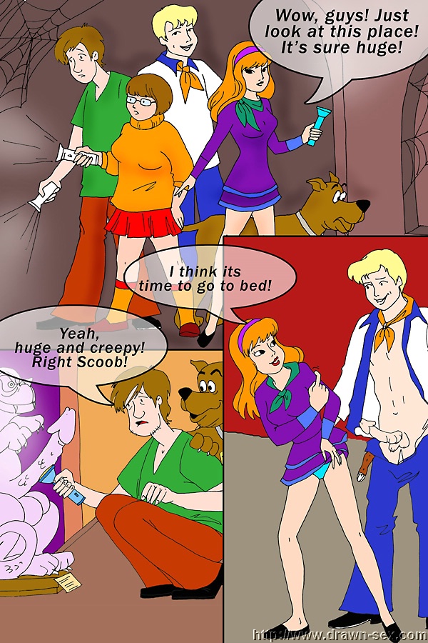 Daphne Blake And Velma Dinkley In Hardcore Sex Action